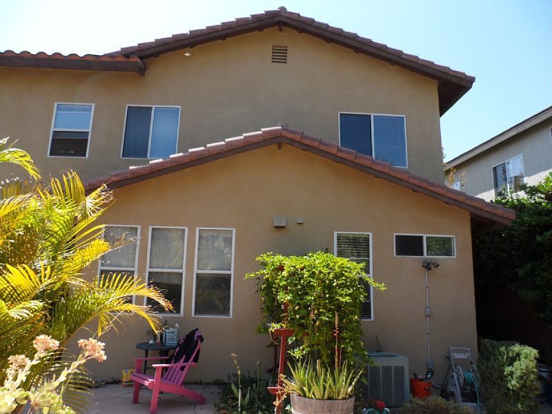 2nd image of 739 Pueblo Pl