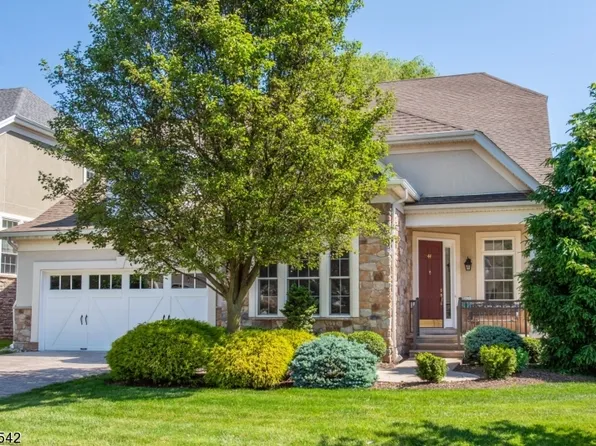 44 Betsy Ross Dr, Warren Twp., NJ 07059