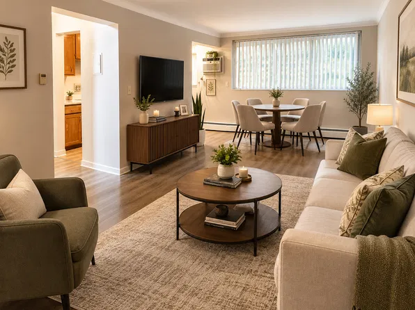 400 Larpenteur Ave W