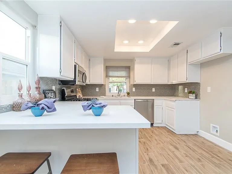 11441 Mount Johnson Ct — Photo 9