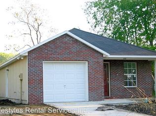 6735 Snow White Dr, Jacksonville, FL 32210