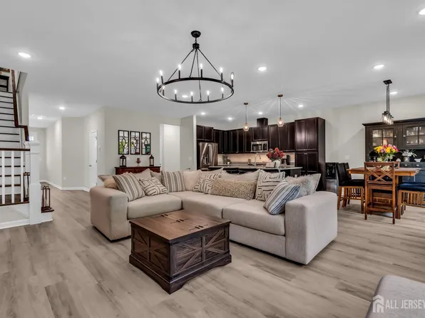 715 Fremont Dr, Manalapan, NJ 07726