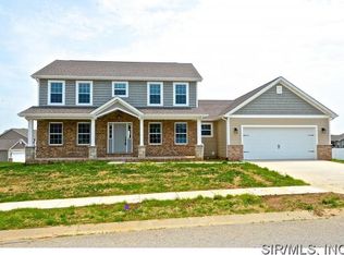 624 Erics Run Dr, O Fallon, IL 62269