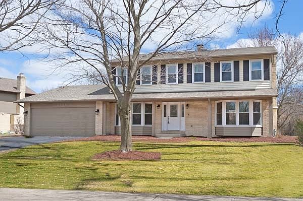 1st image of 2923 Lexington Ln