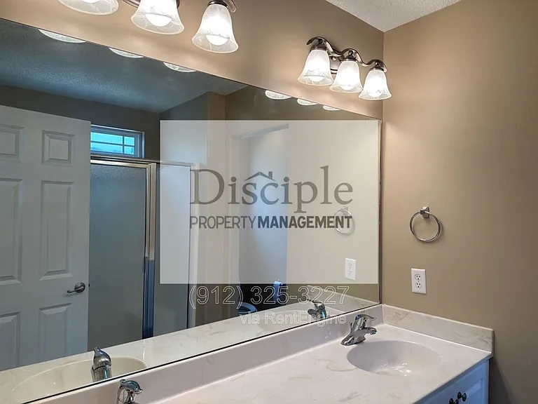 136 Magnolia Dr — Photo 13
