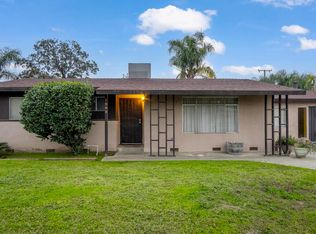 1209 Pioneer Avenue, Porterville, CA 93257