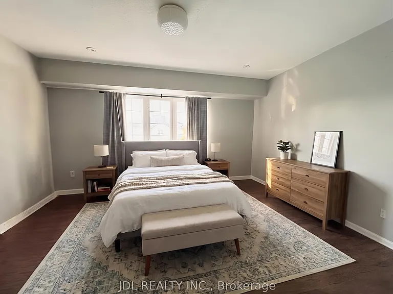 45 Laurelbank Cres #UPPER — Photo 12