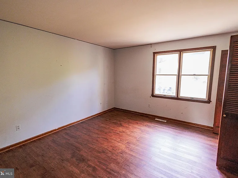 213 Laurel Ave #B — Photo 13