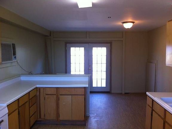 Kitchen and dining room