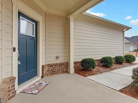 3rd image of 5989 Rollingwood Way