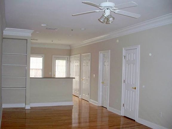 3rd image of 101 Wood Lake Dr #310