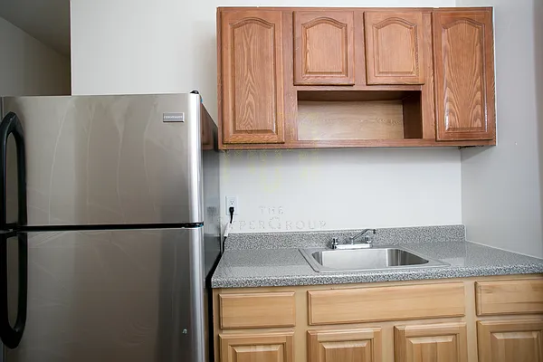 Rented by The Syper Group | media 4