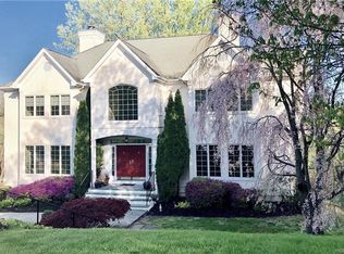 14 Rosemont Ln, Briarcliff Manor, NY 10510