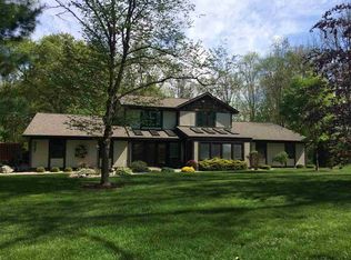 4627 Merriam Creek Dr, Fort Wayne, IN 46816