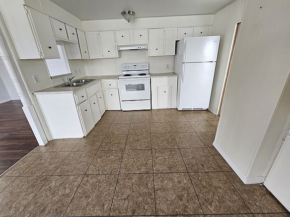 2nd image of 14342 Starcross St