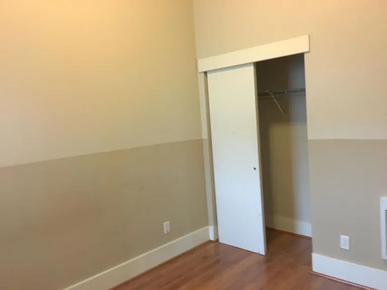 824 Peralta St #1 — Photo 8
