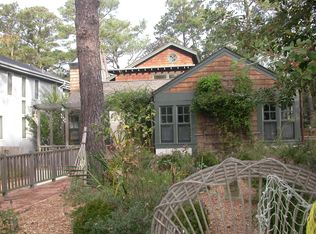 215 87th St, Virginia Beach, VA 23451