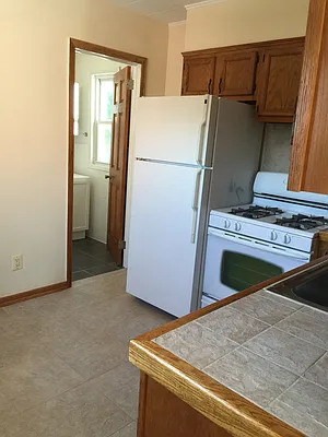 Rented by Donawald Realty INC | media 4