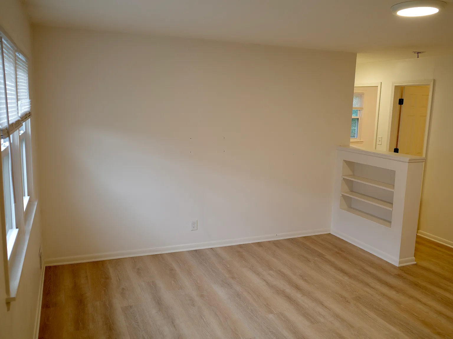 2 bed, 756 sqft, $1,350 — Photo 3