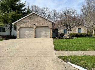 1320 Maple Leaf Ct, Sidney, OH 45365