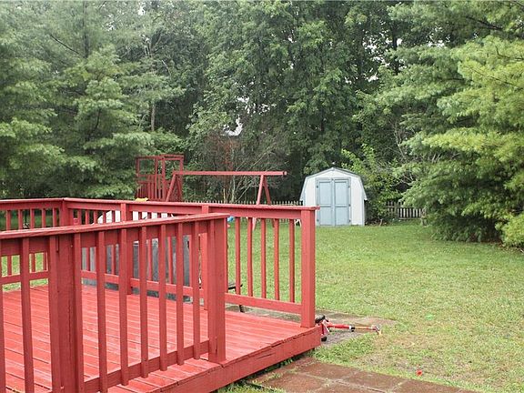 4th image of 11850 Grenadier Ln