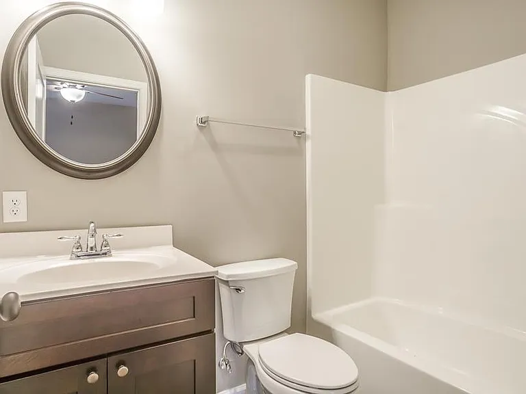 131 Edgington Dr #131 — Photo 12