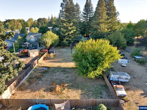 3596 Bernard Ave NE, Albany, OR 97322