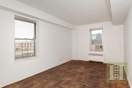 2nd image of 500 Grand St #A10d