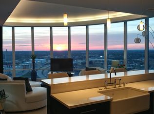 1141 N Old World 3rd St UNIT 2805, Milwaukee, WI 53203