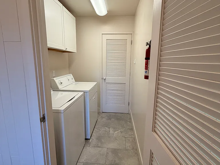 2423 Meadowlark Ln #8 — Photo 13