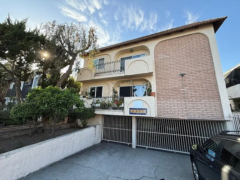 12235 Pacific Ave #107 — Photo 1