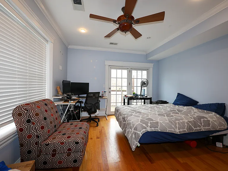 127 Nonantum St #A — Photo 15