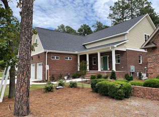 92 Greencastle Dr, Pinehurst, NC 28374