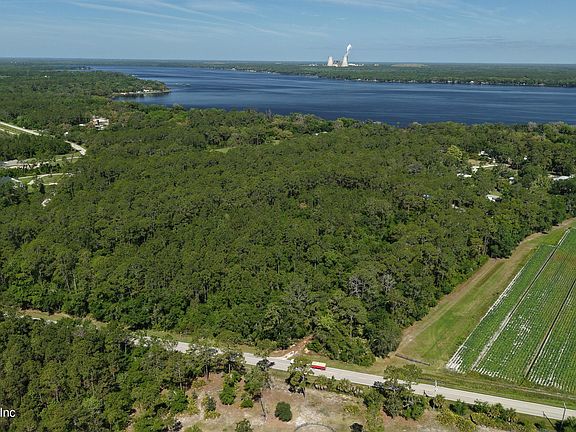 4th image of 113 FEDERAL POINT Road