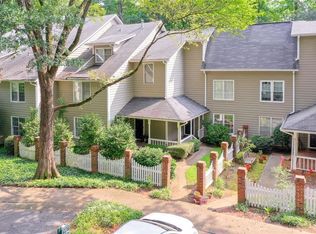 1447 Oakridge Cir, Decatur, GA 30033