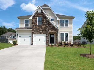 5672 Wellsley Dr, Boiling Springs, SC 29316