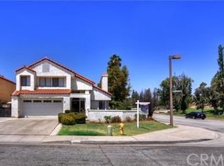 1 Westbrook Ln, Pomona, CA 91766
