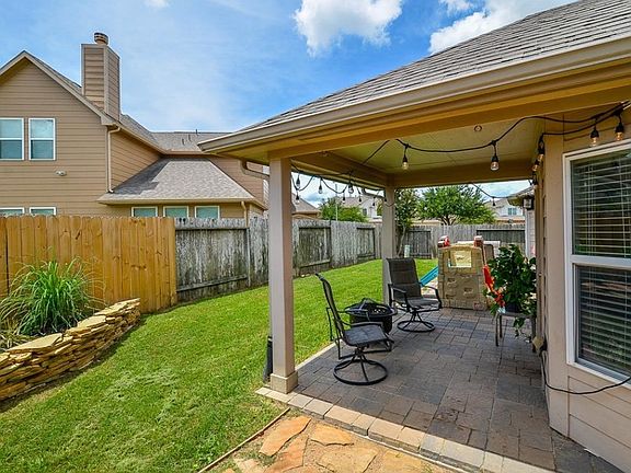 3rd image of 29963 Spring Creek Ln