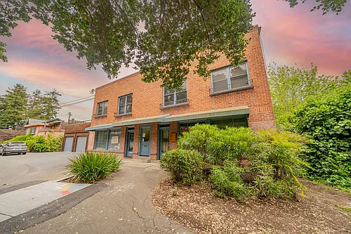 Live Where Berkeley Comes Alive - Steps from Park, Cafe, and BART Photo 1