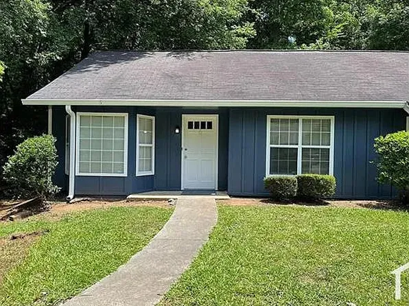5140 Farm Place Dr NE, Woodstock, GA 30188