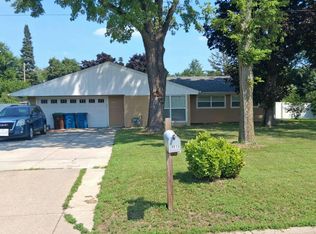9815 Newton Ave S, Bloomington, MN 55431