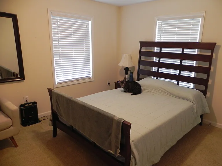 10 Adamson Ave #B — Photo 13