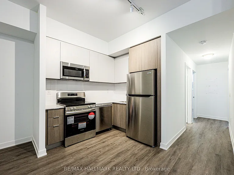 41 Danforth Rd #107 — Photo 15