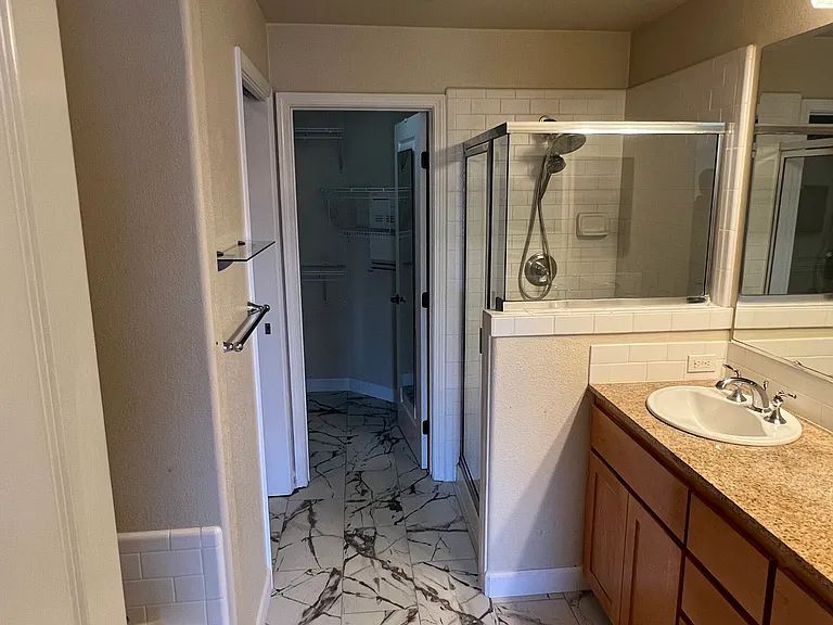 275 Vista Roma Way #229 — Photo 31