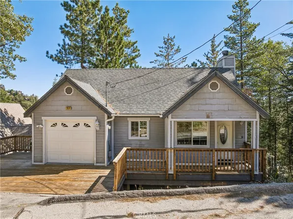 26510 Placer Ln, Lake Arrowhead, CA 92352