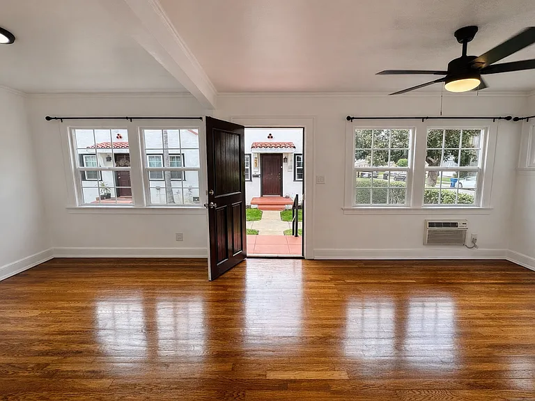 36 N Bushnell Ave #A — Photo 3