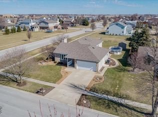 15548 Donegal Dr, Manhattan, IL 60442
