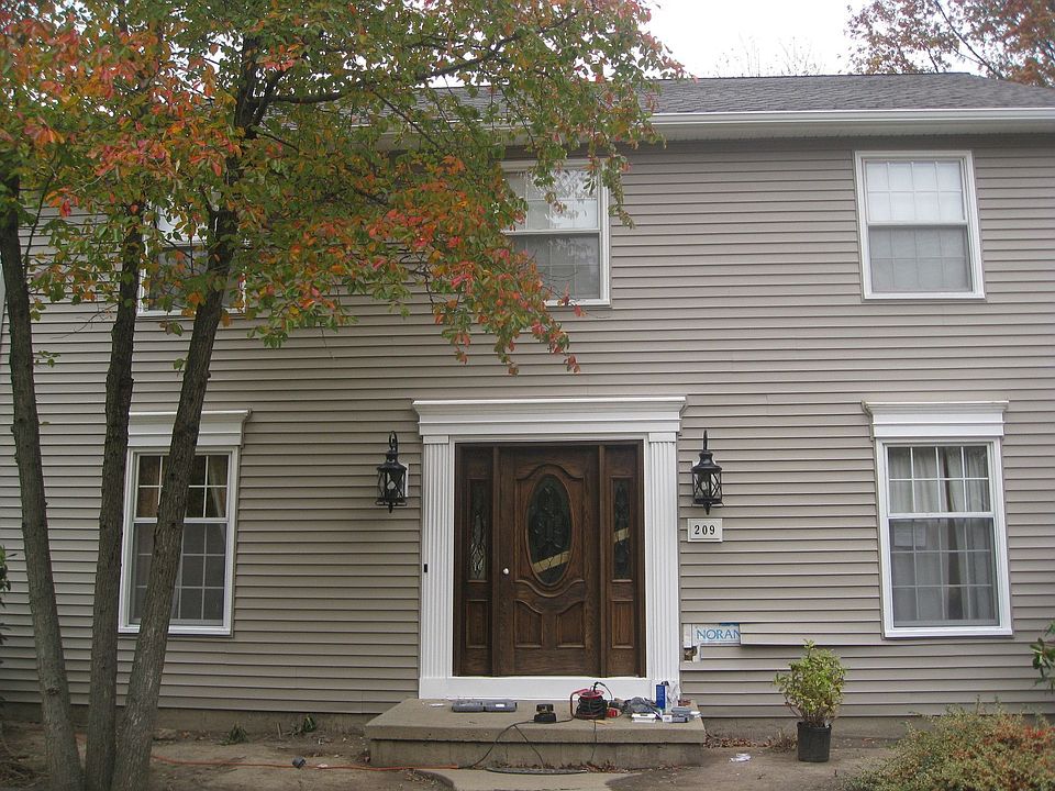 1st image of 209 Seaward Way