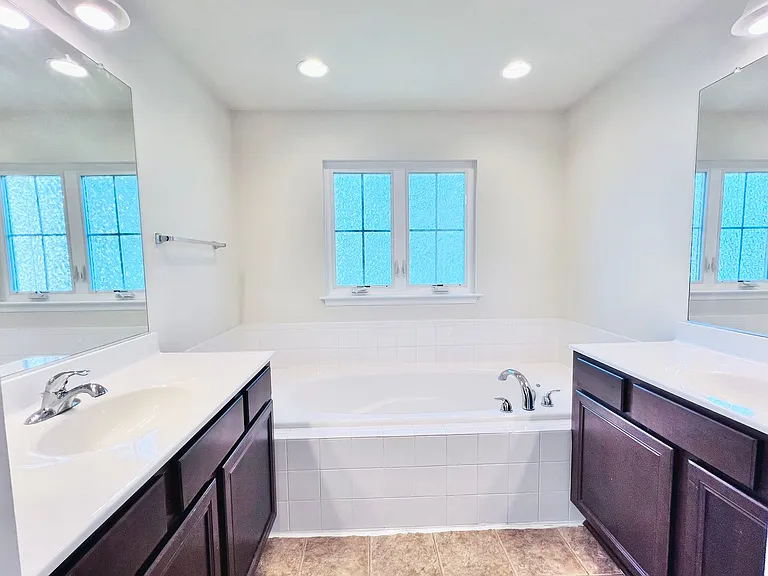 37 Rapidan Dr — Photo 10