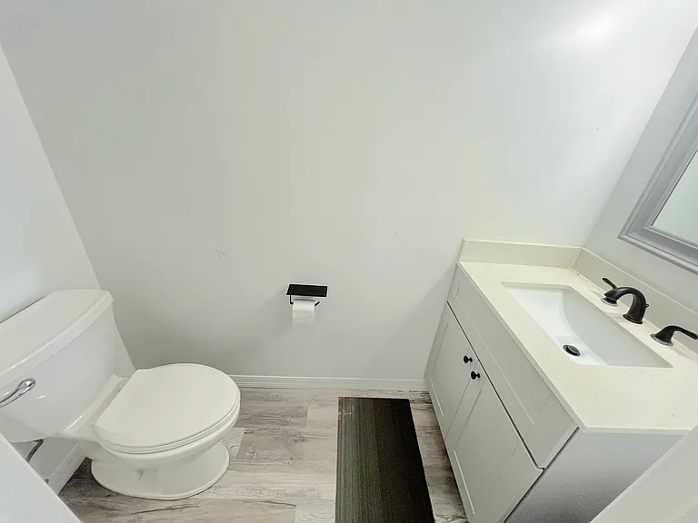 4717 SW 69th Ter — Photo 23